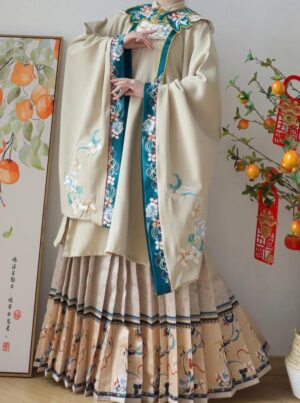 【 晚秋 】Ming Dynasty Hanfu Embroidery Standing Collar Long Jacket with Cloud Shoulder