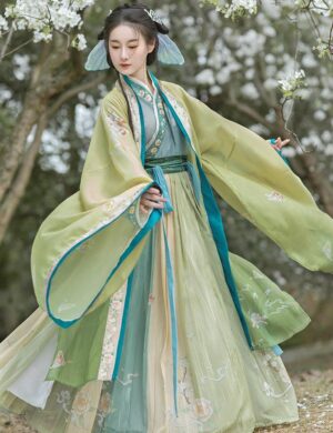 【 凤蝶 】Song Dynasty Hanfu Three-Piece Antique Dresses With Cross-Wise Large Sleeves