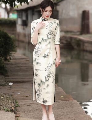 【 山水画 】Half Sleeve Ink Painting Cheongsam