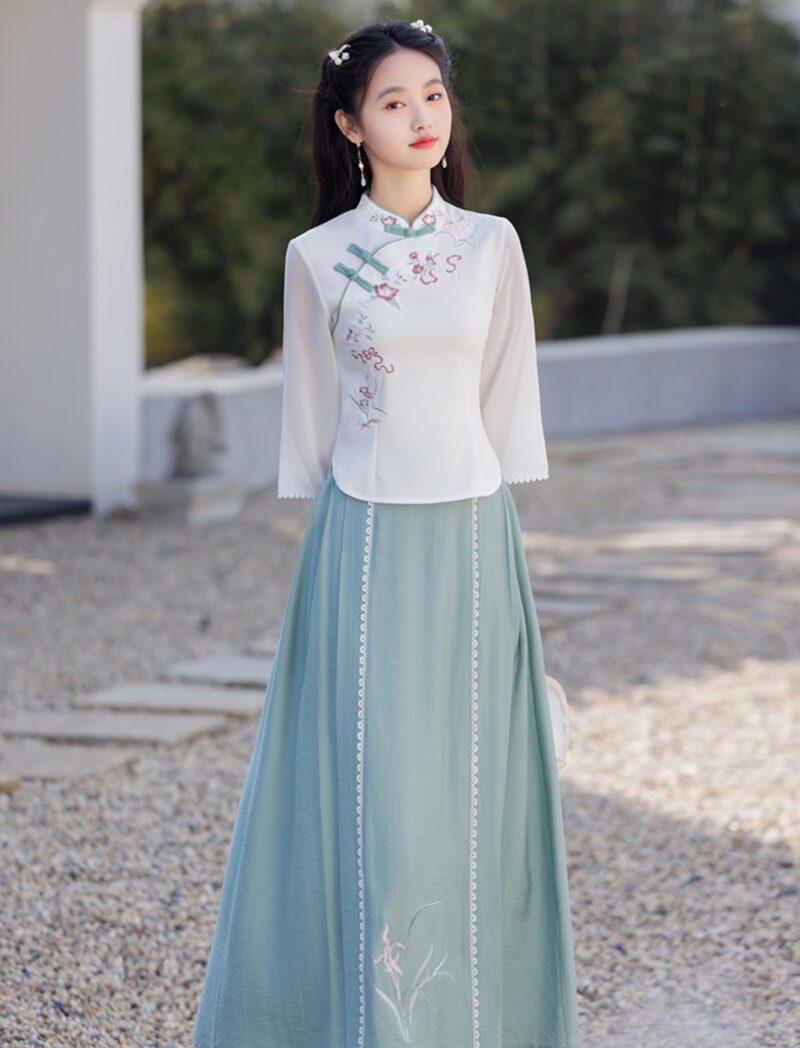 Improved cheongsam Chinese Hanfu suit