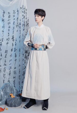 【 踏莎行 】Embroidered Long Hanfu Round Collar Robe Cross Collar Suit